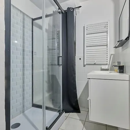 Emeraude, T2 Hypercentre, Terrasse, Charme Et Detente Apartman